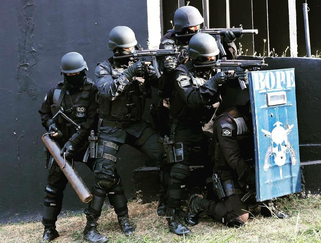 Bope realiza solenidade de aniversário de 34 anos no Teatro Zulmira ...