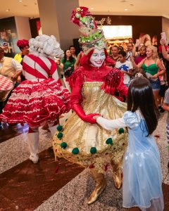 Papai Noel Chega Neste Fim De Semana No Shopping Da Capital Com A Caravana Da Coca-Cola: Confira As Atrações! 2 2025 word2